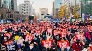 수만 명이 함께 “윤석열 퇴진”을 외쳤습니다!