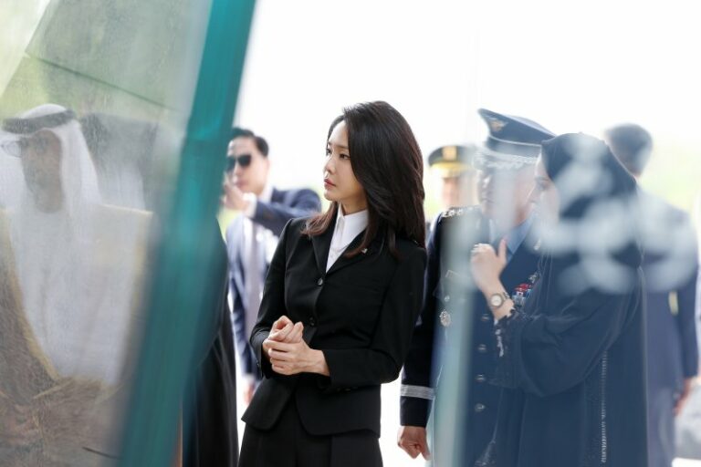 🤦‍♀️김건희 명품백 사건, 본질은 뇌물 수수!